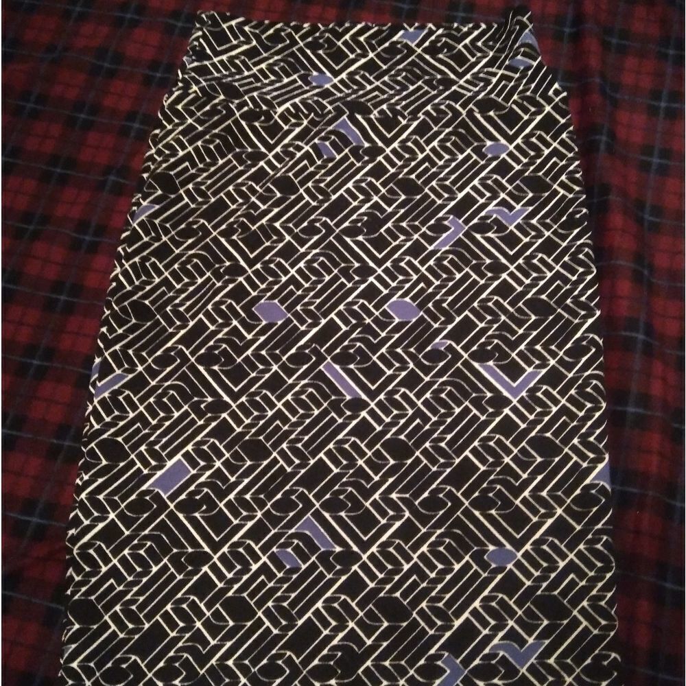 🤠Like New LuLaRoe Stretch Pencil Skirt Size XS